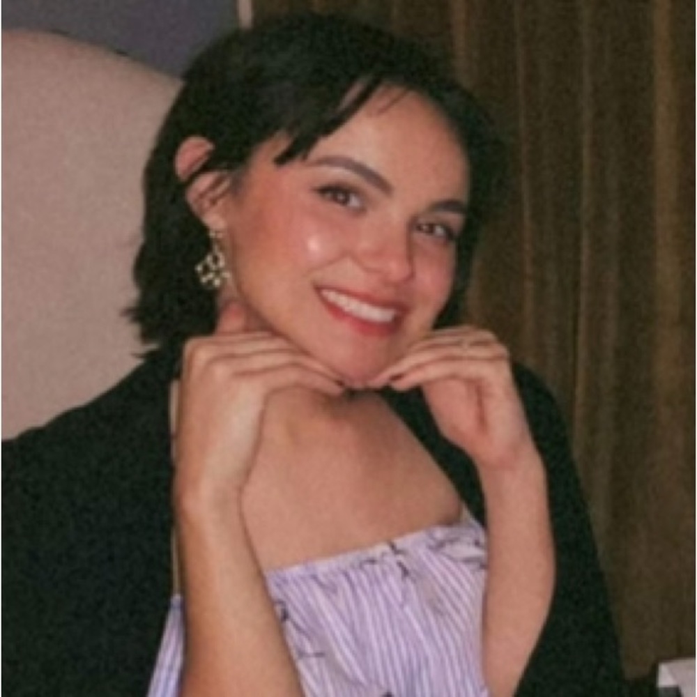 Meet your Posher, Jolie